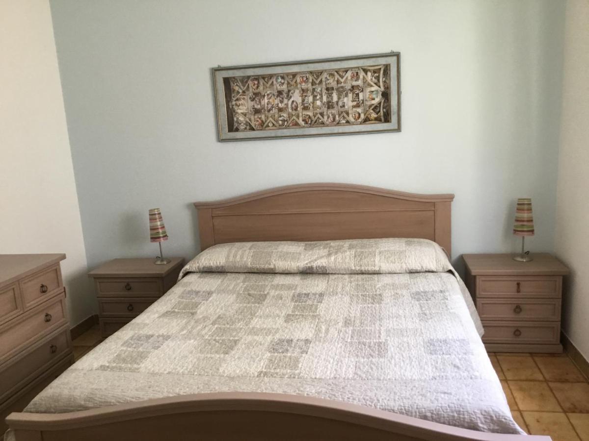 Appartamenti Manuela 칼라고노네 외부 사진